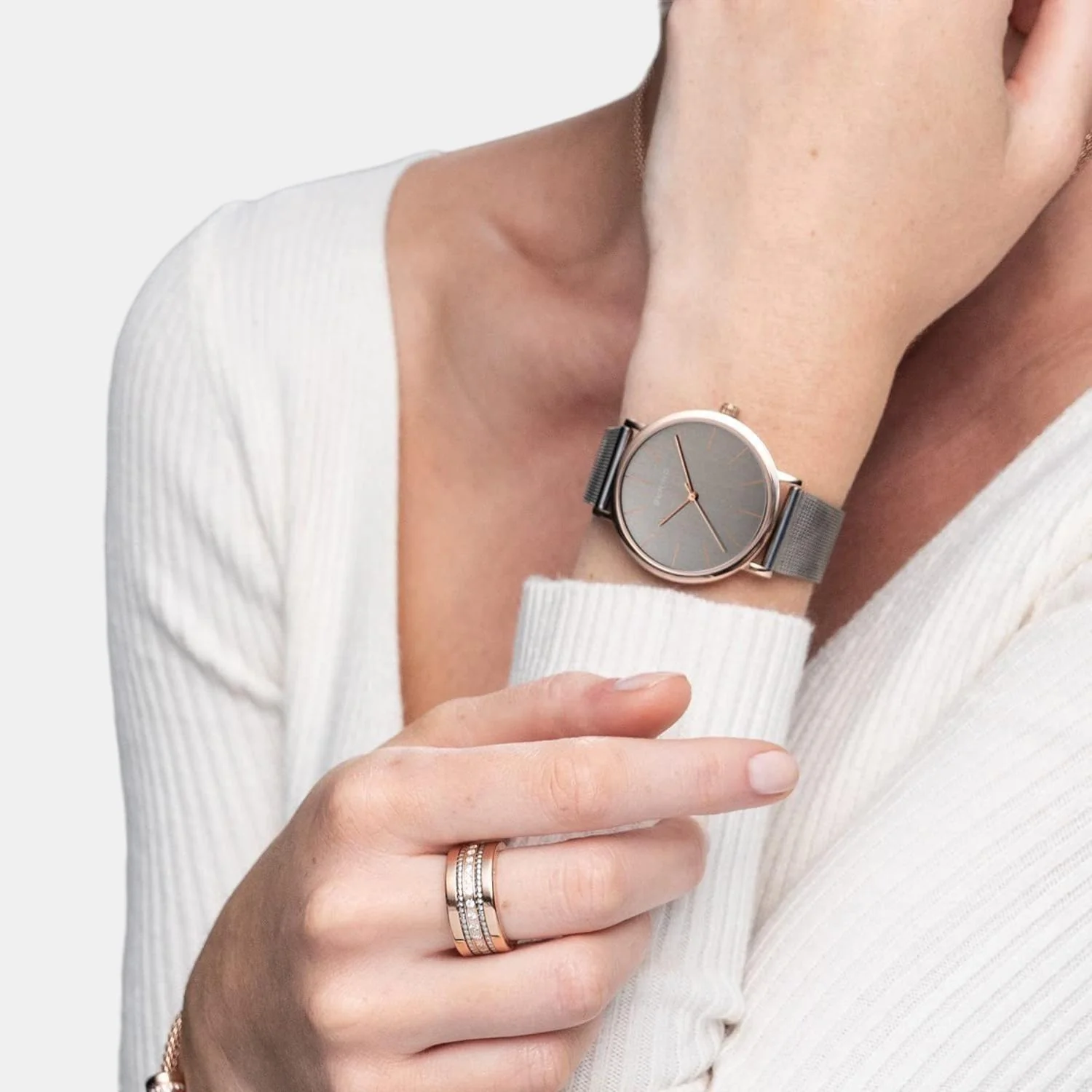 Classic Women Quartz Grey Dial Analog Mesh Watch 13436-369 - Image 5