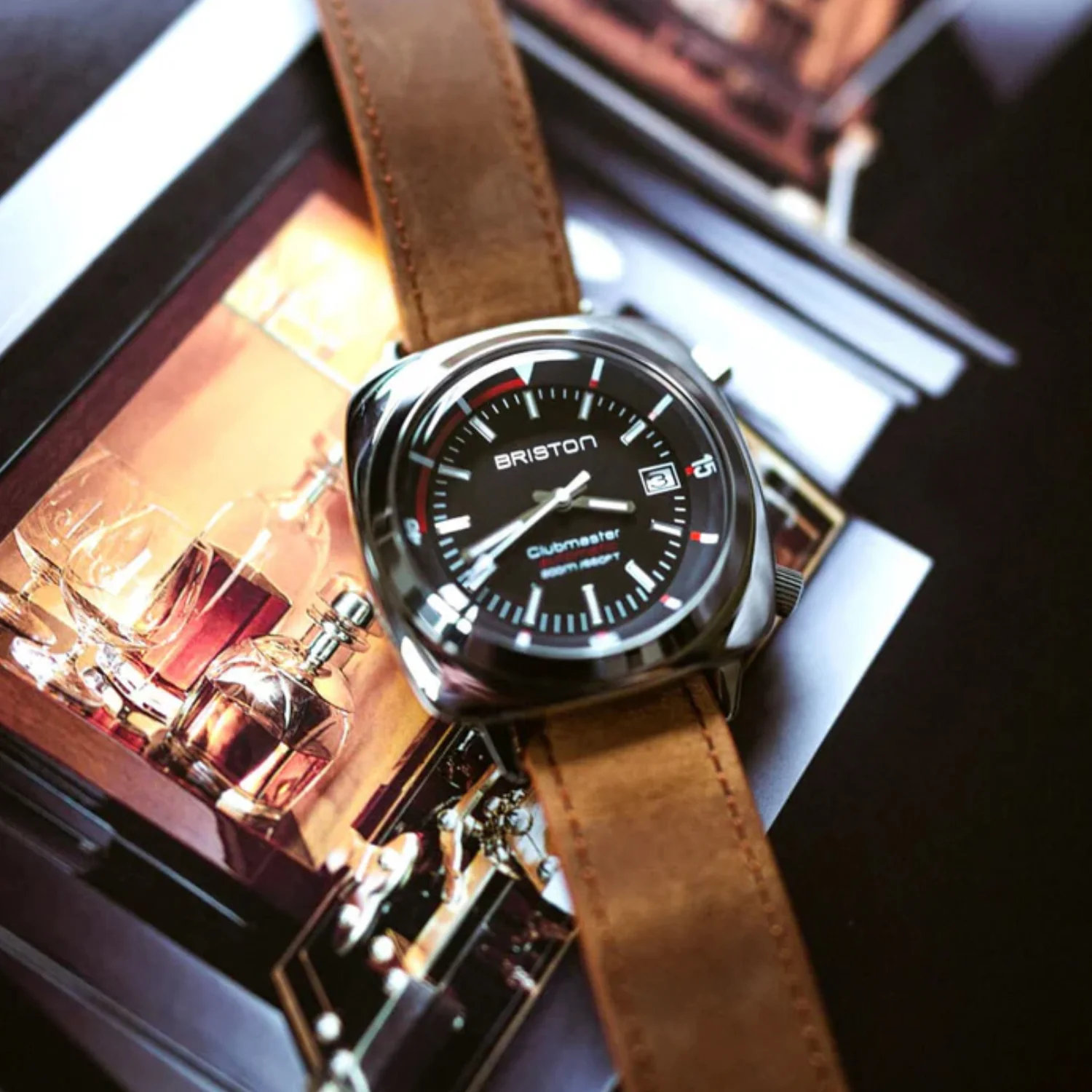 Clubmaster Diver Men Automatic Black Dial Analog Leather Watch 17642.PS.D.1.LVBR - Image 3