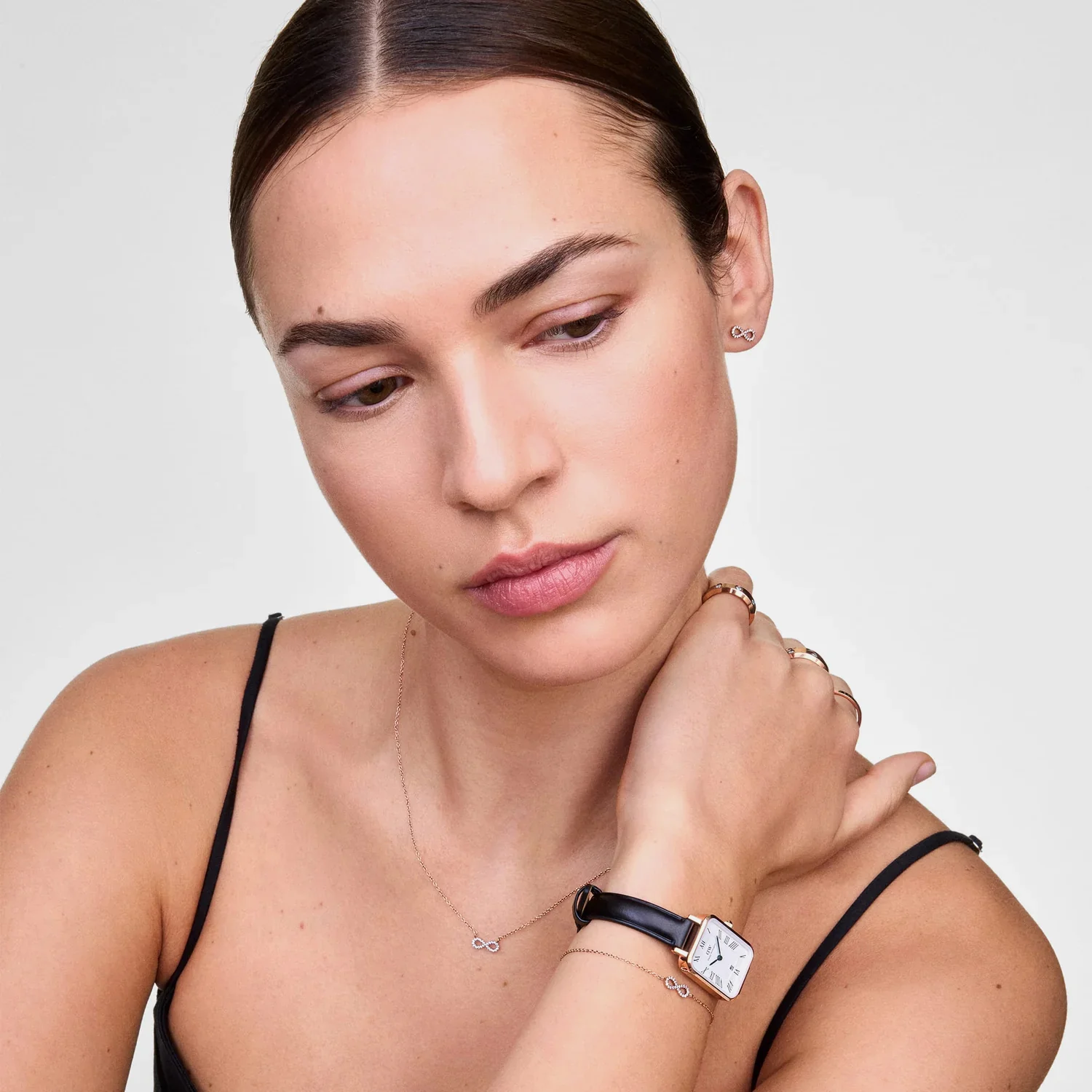 Quadro Women Quartz White Dial Analog Leather Watch DW00100862K - Image 6