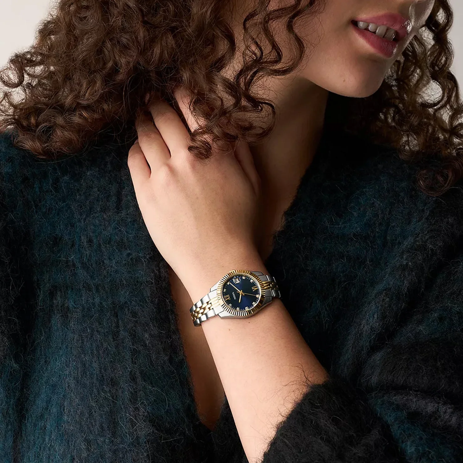 Scarlette Women Quartz Blue Dial Analog Stainless Steel Watch ES5443 - Image 8
