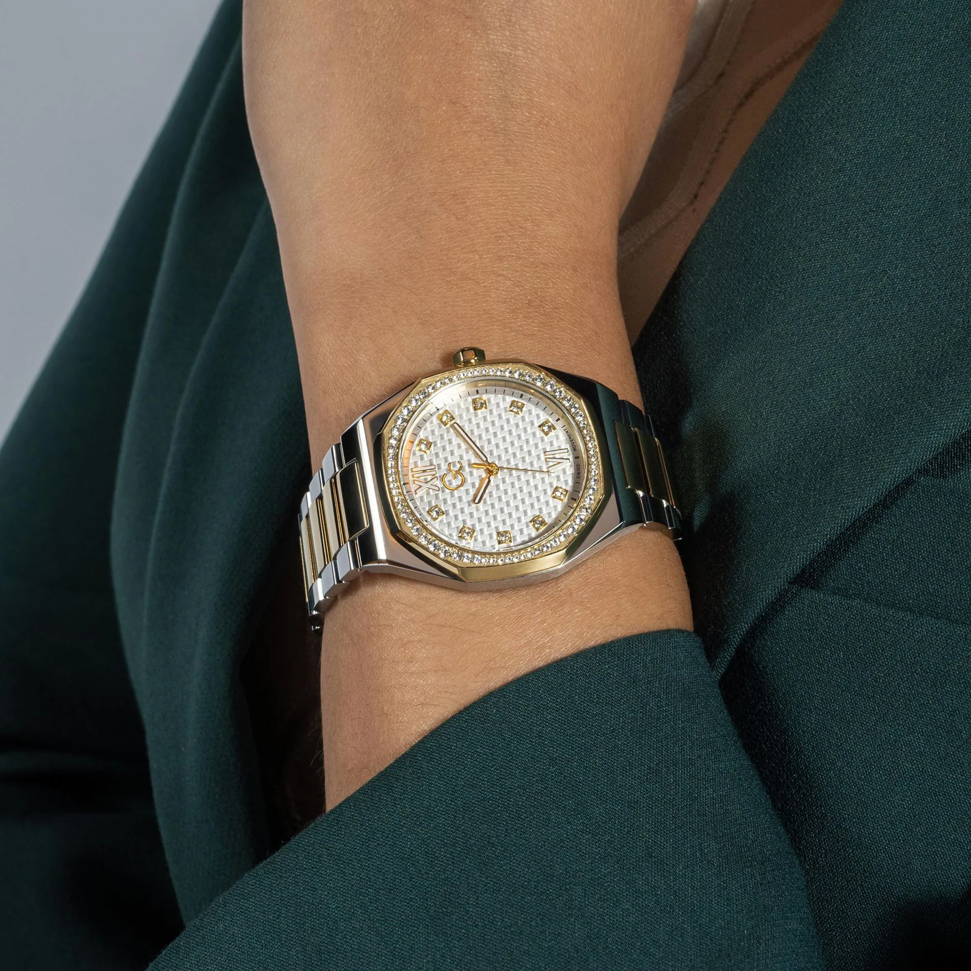 Coussin Sleek Lady Women Quartz White Dial Analog Stainless Steel Watch Z25002L1MF - Image 9