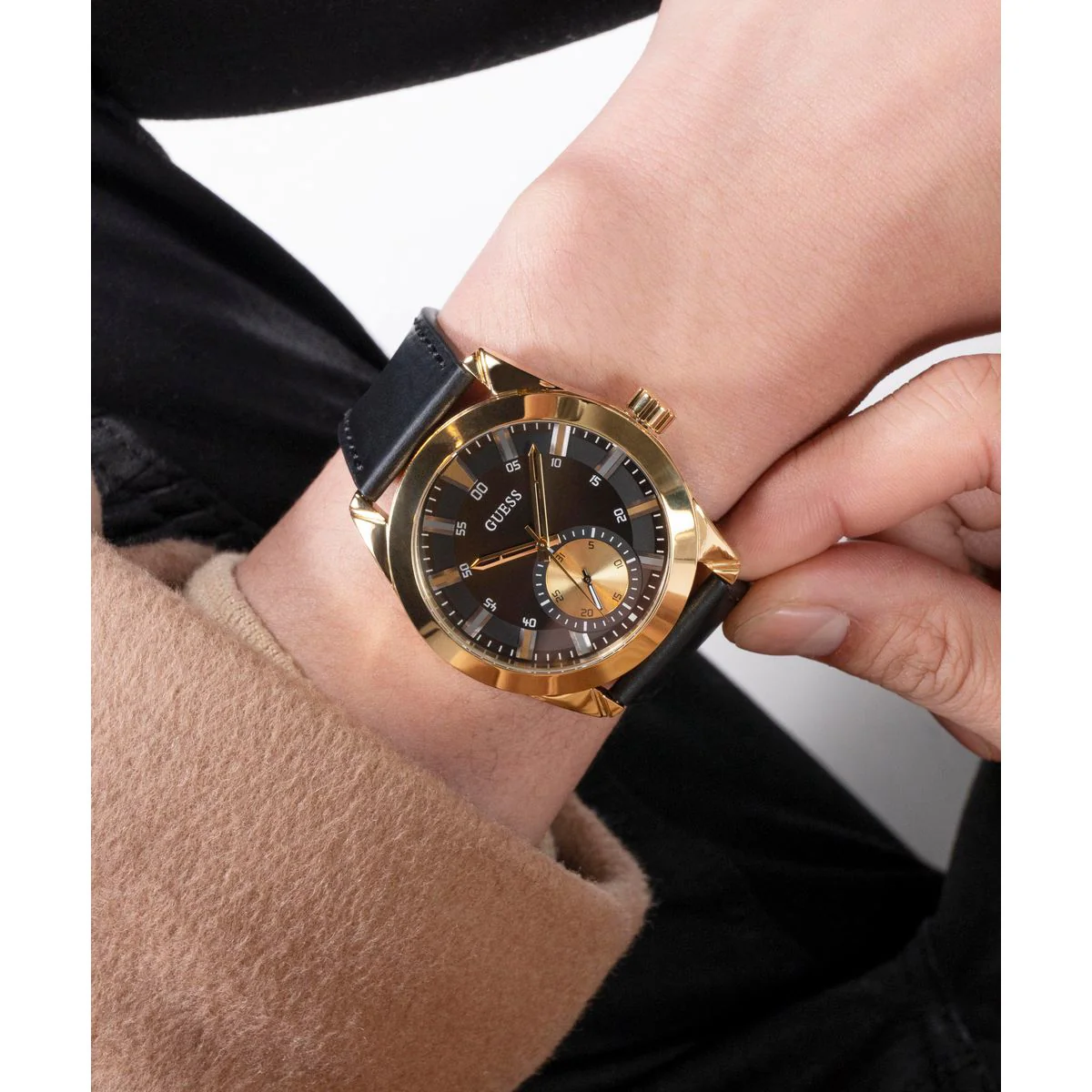 Greyson Men Quartz Black Dial Analog Leather Watch GW0793G2 - Image 8