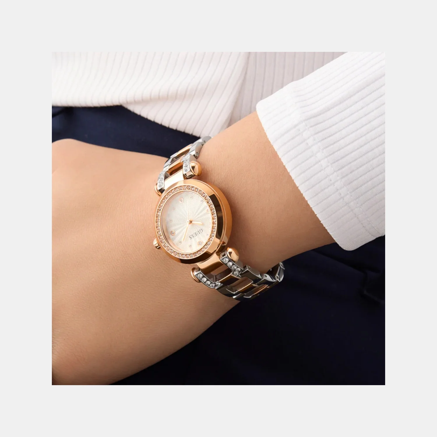 Guess Bejeweled Women Quartz Silver Dial Analog Stainless Steel Watch GW0869L2 - Image 7