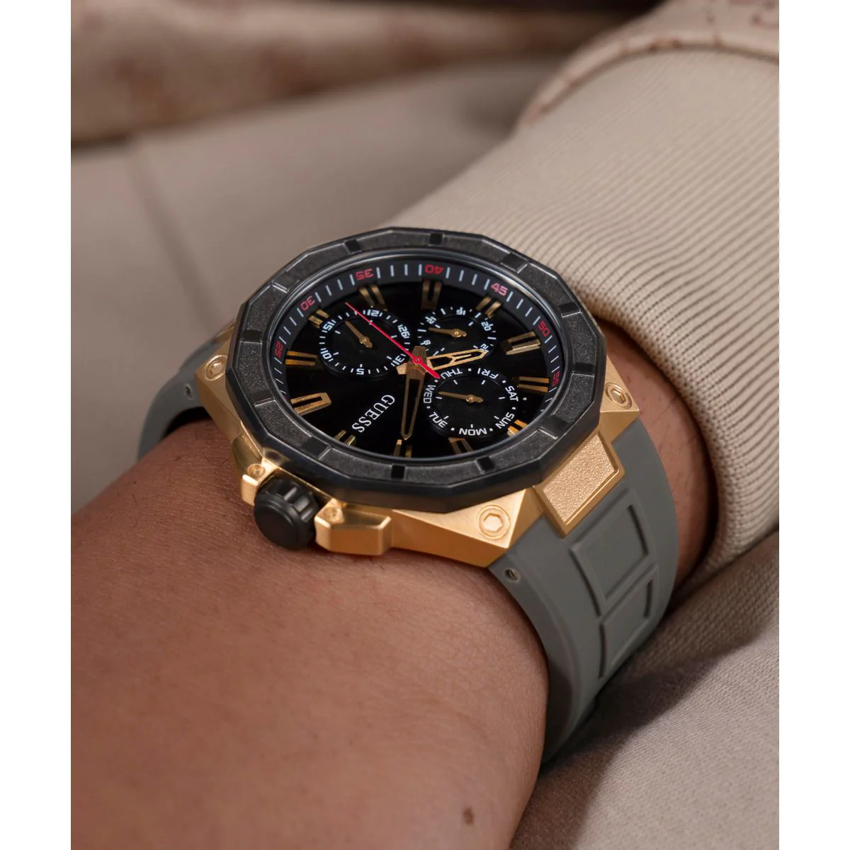 Guess Sport Men Quartz Black Dial Multi-Function Silicone Watch GW0803G1 - Image 7