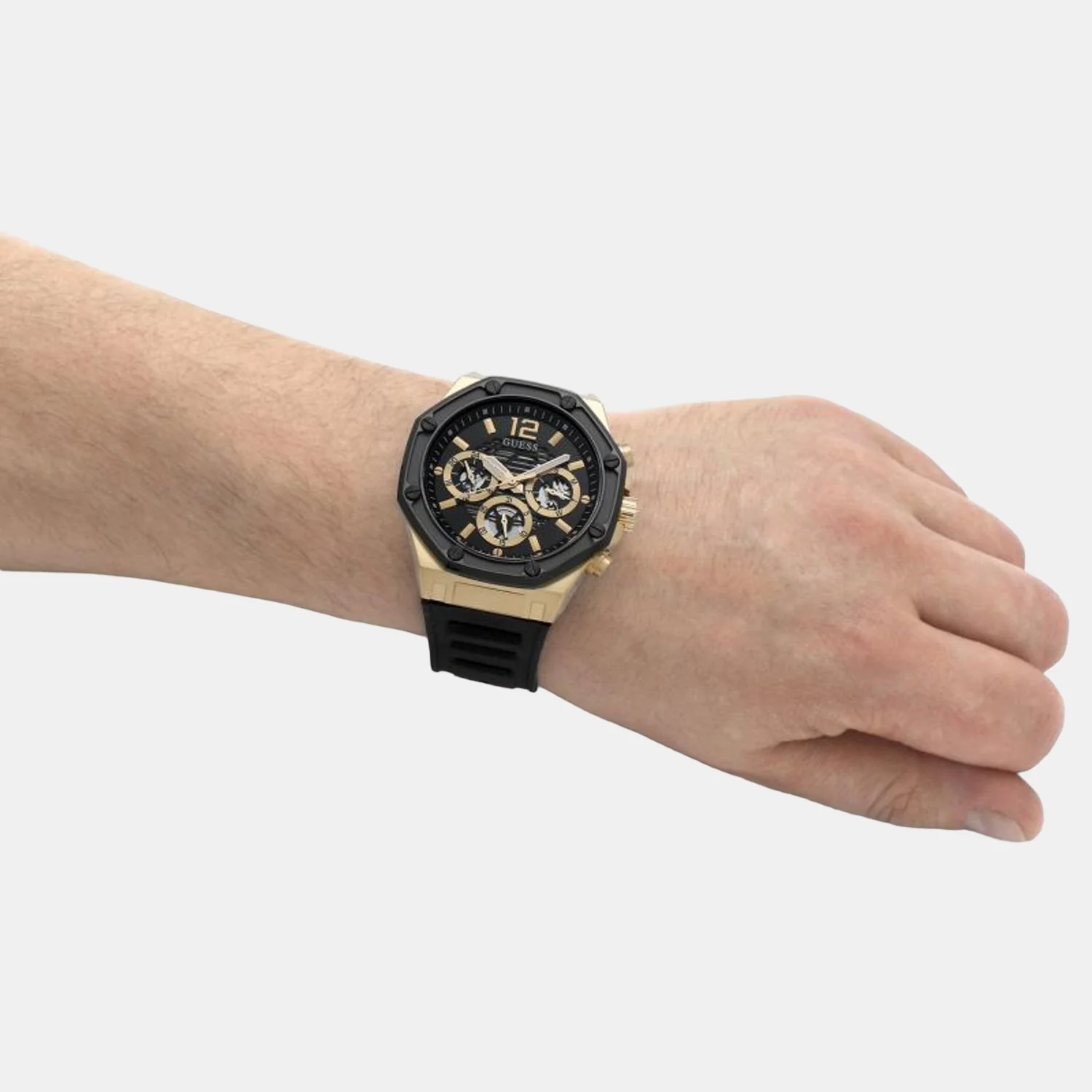 Men Quartz Black Dial Chronograph Silicone Watch GW0263G1 - Image 7