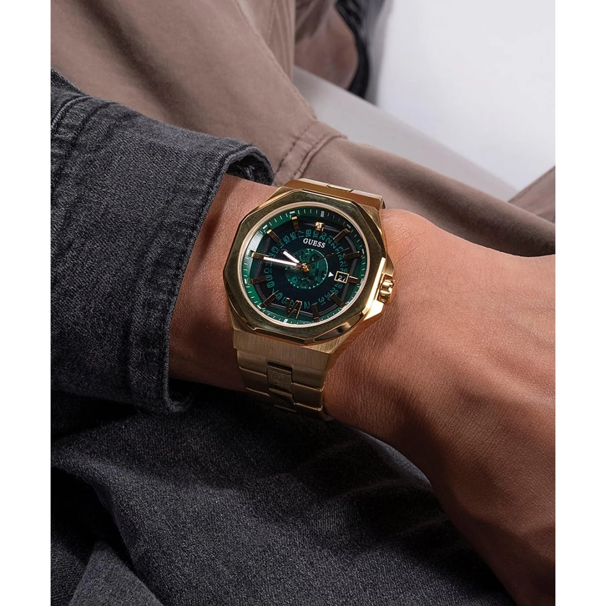 Men Quartz Green Dial Analog Stainless Steel Watch GW0573G2 - Image 2