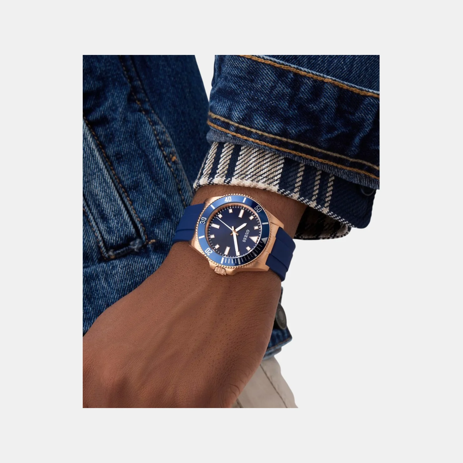 Sport Men Quartz Blue Dial Analog Silicone Watch GW0969G3 - Image 6