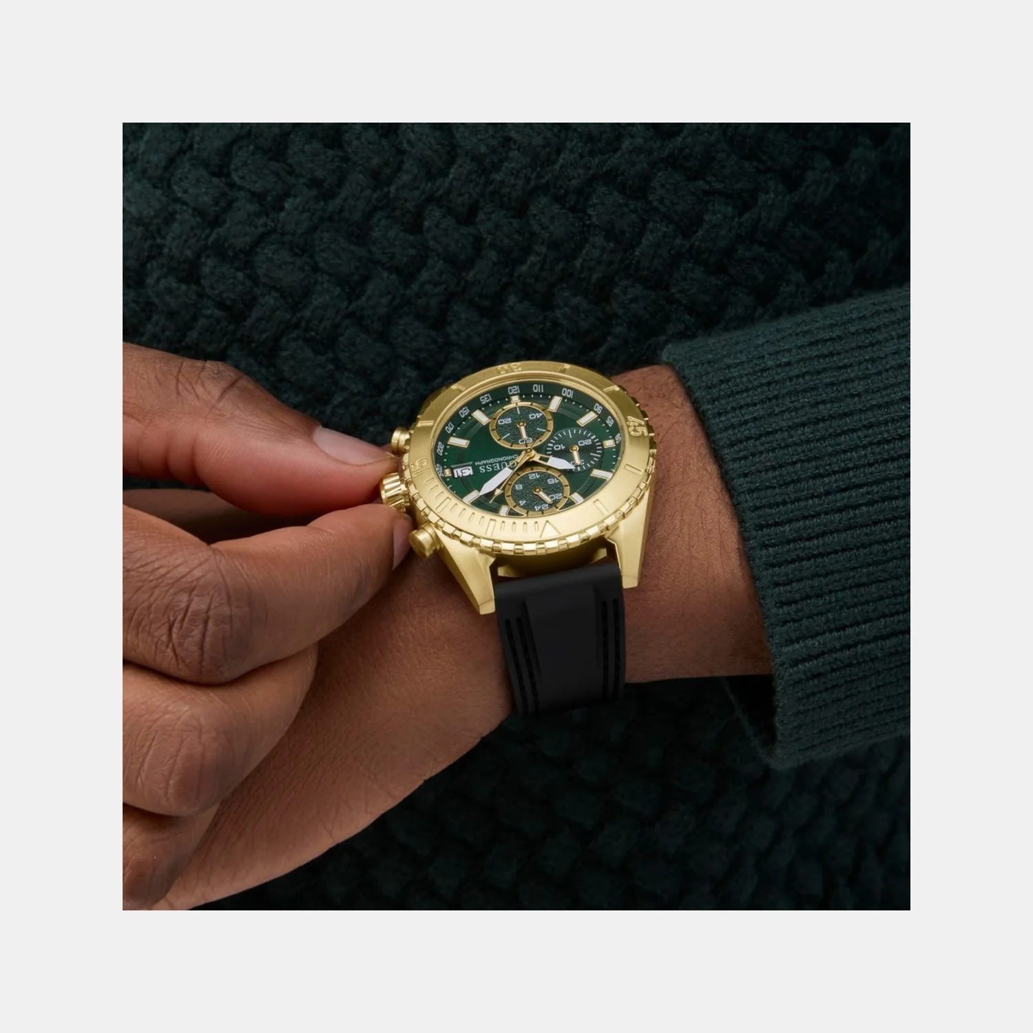 Sport Men Quartz Green Dial Chronograph Silicone Watch GW0967G2 - Image 6