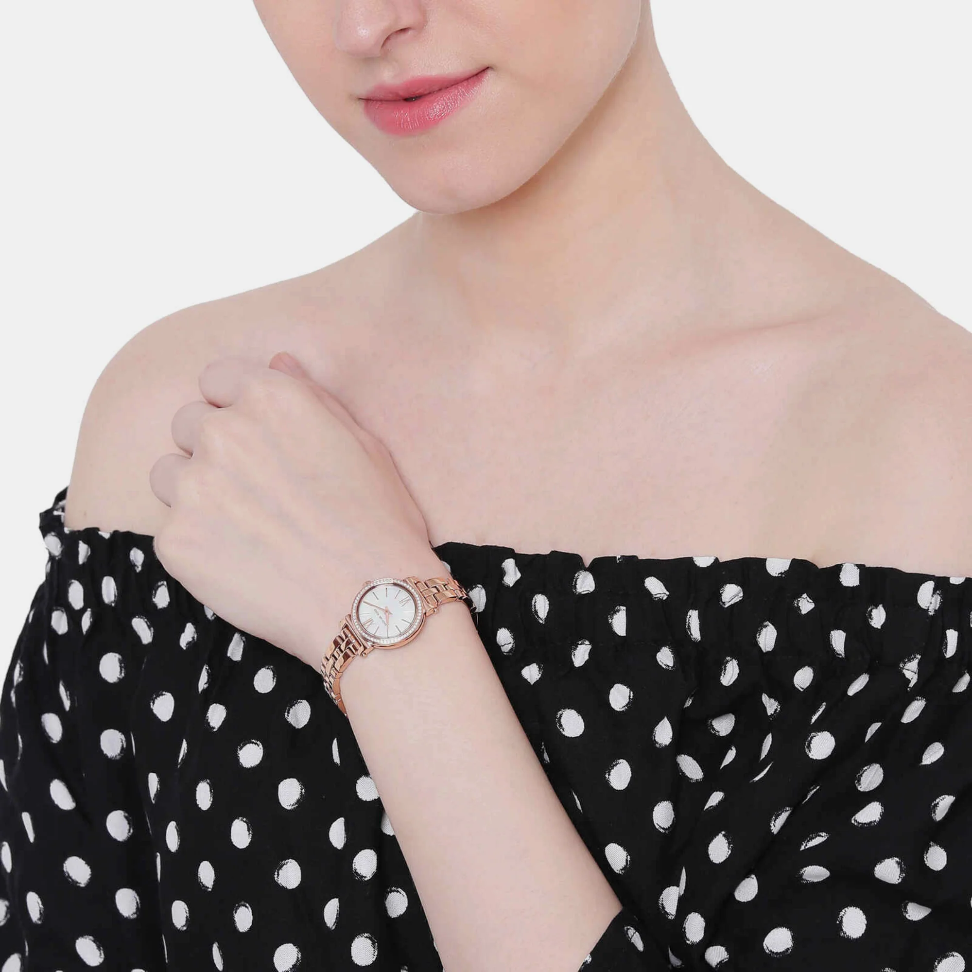 Sofie Women Quartz Mother Of Pearl Dial Analog Stainless Steel Watch MK3833 - Image 4
