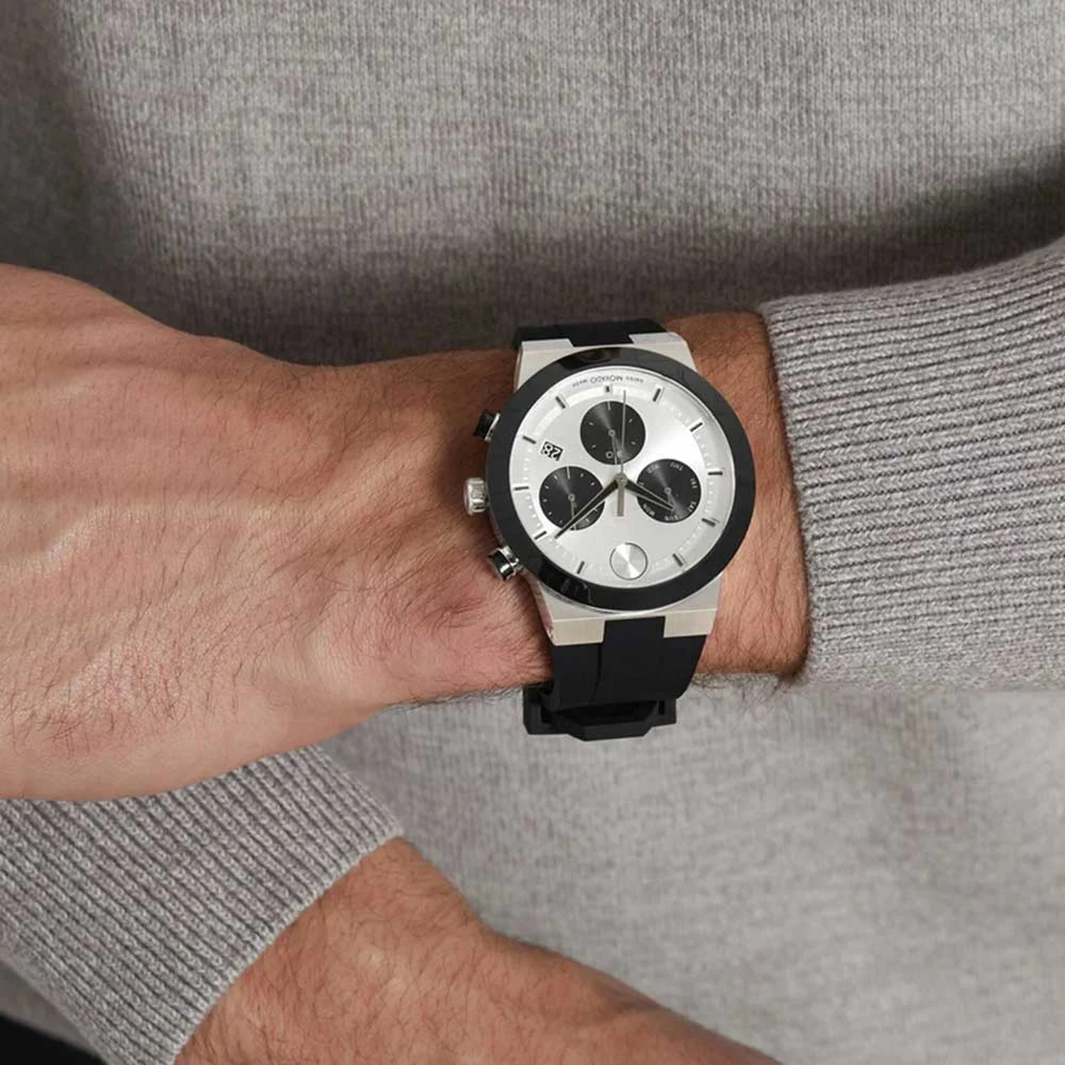 Bold Fusion Men Quartz Silver Dial Chronograph Silicone Watch 3600894 - Image 4