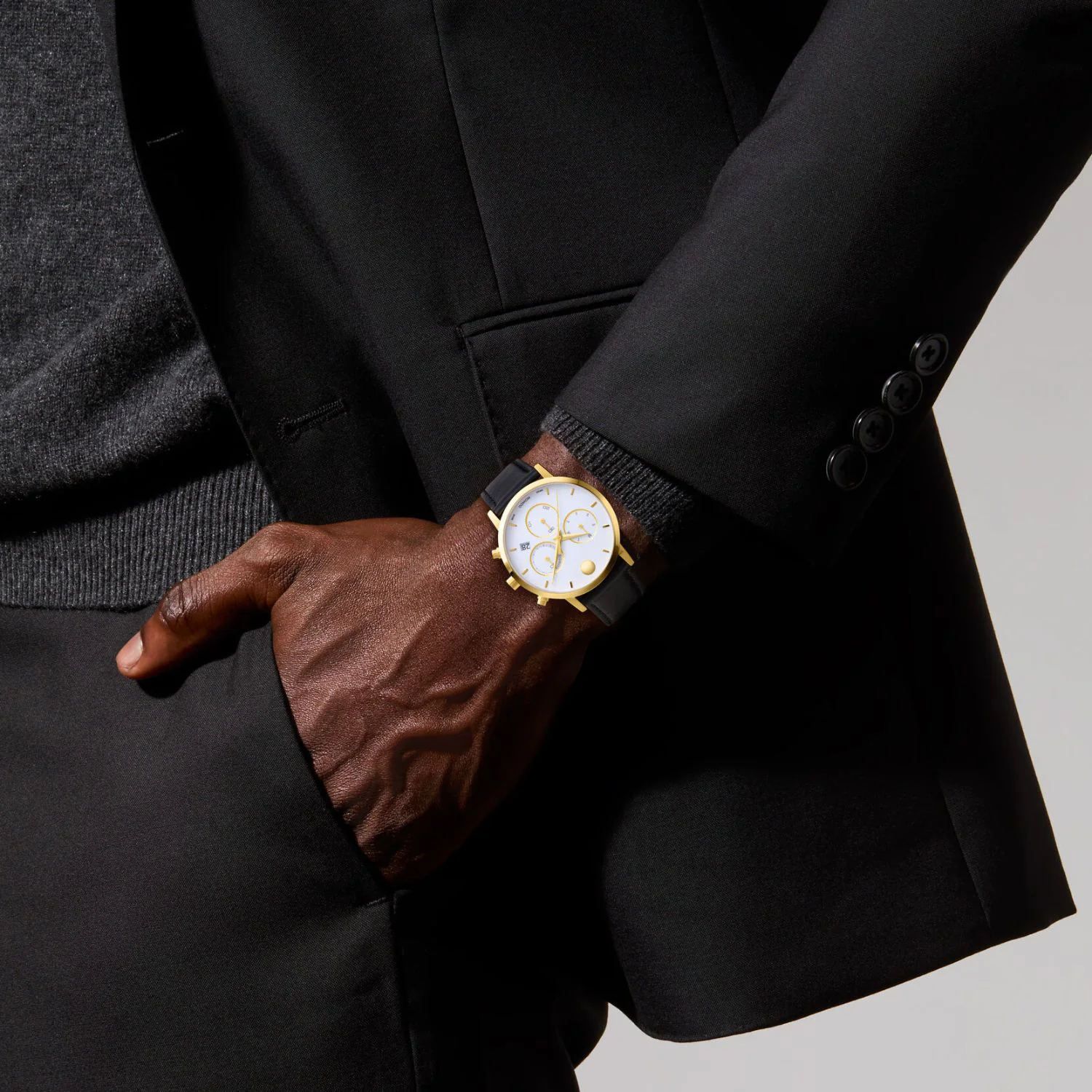 Museum Men Quartz White Dial Chronograph Leather Watch 607888 - Image 5