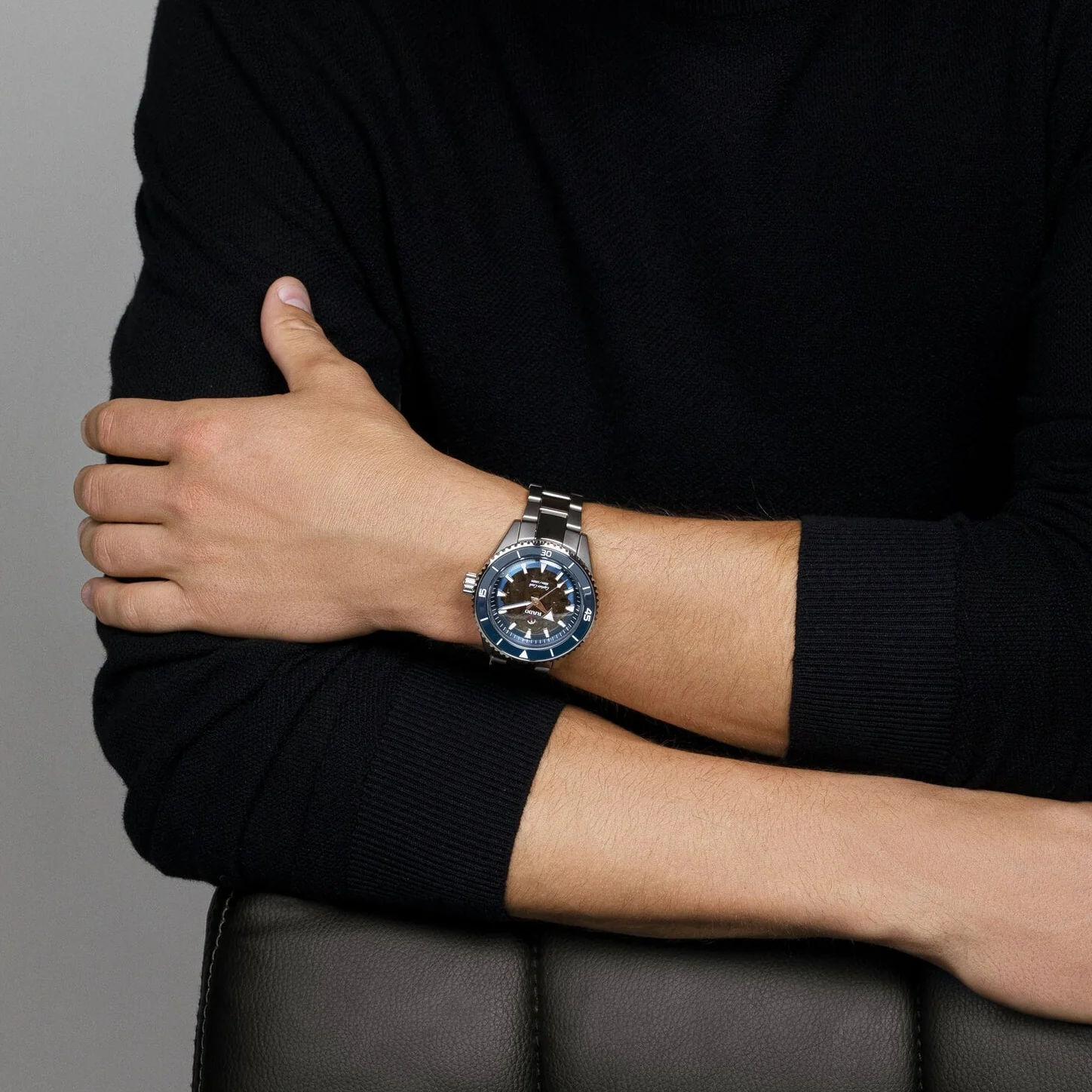 Captain Cook Men Automatic Blue Dial Analog Ceramic Watch R32128202 - Image 7