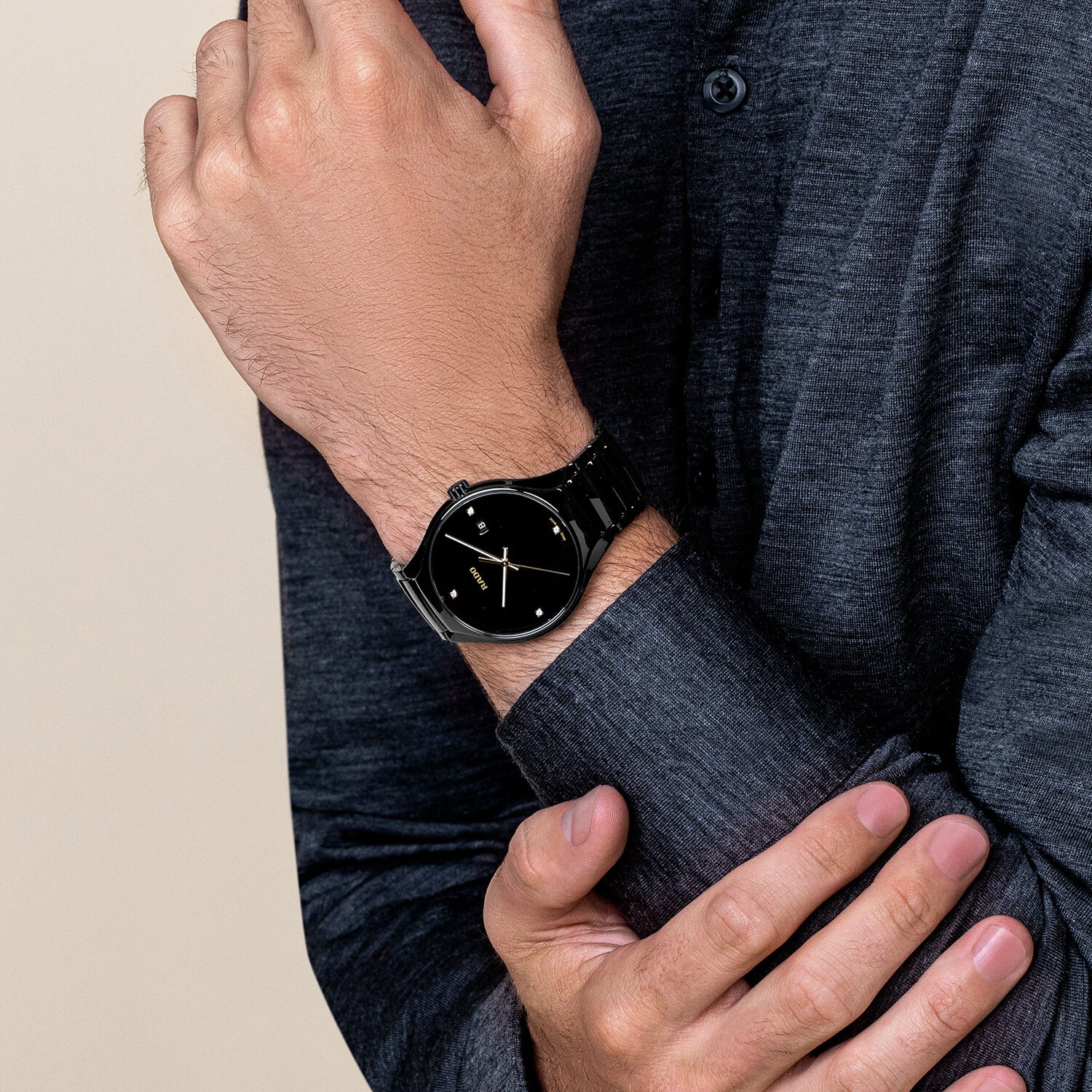 True Round Unisex Quartz Black Dial Analog Ceramic Watch R27238712 - Image 5