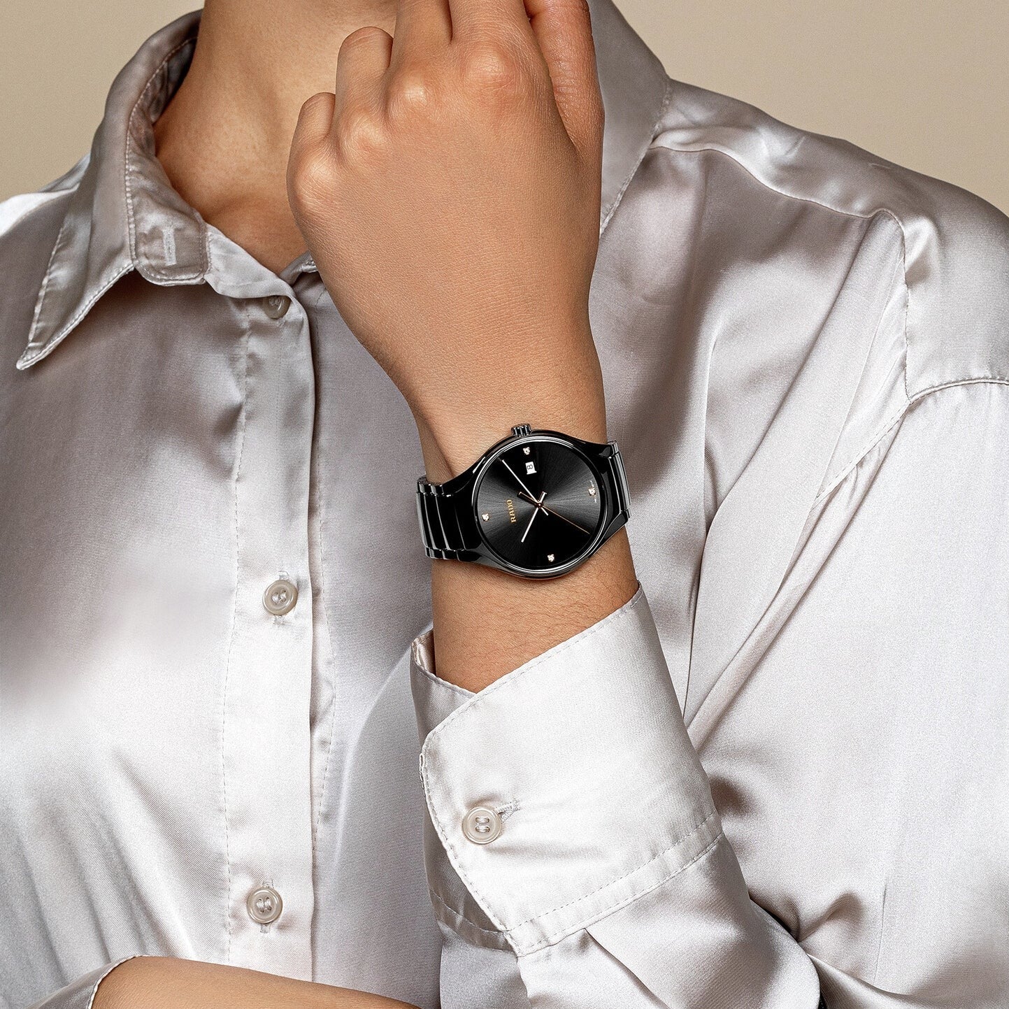 True Round Unisex Quartz Grey Dial Analog Ceramic Watch R27239712 - Image 5