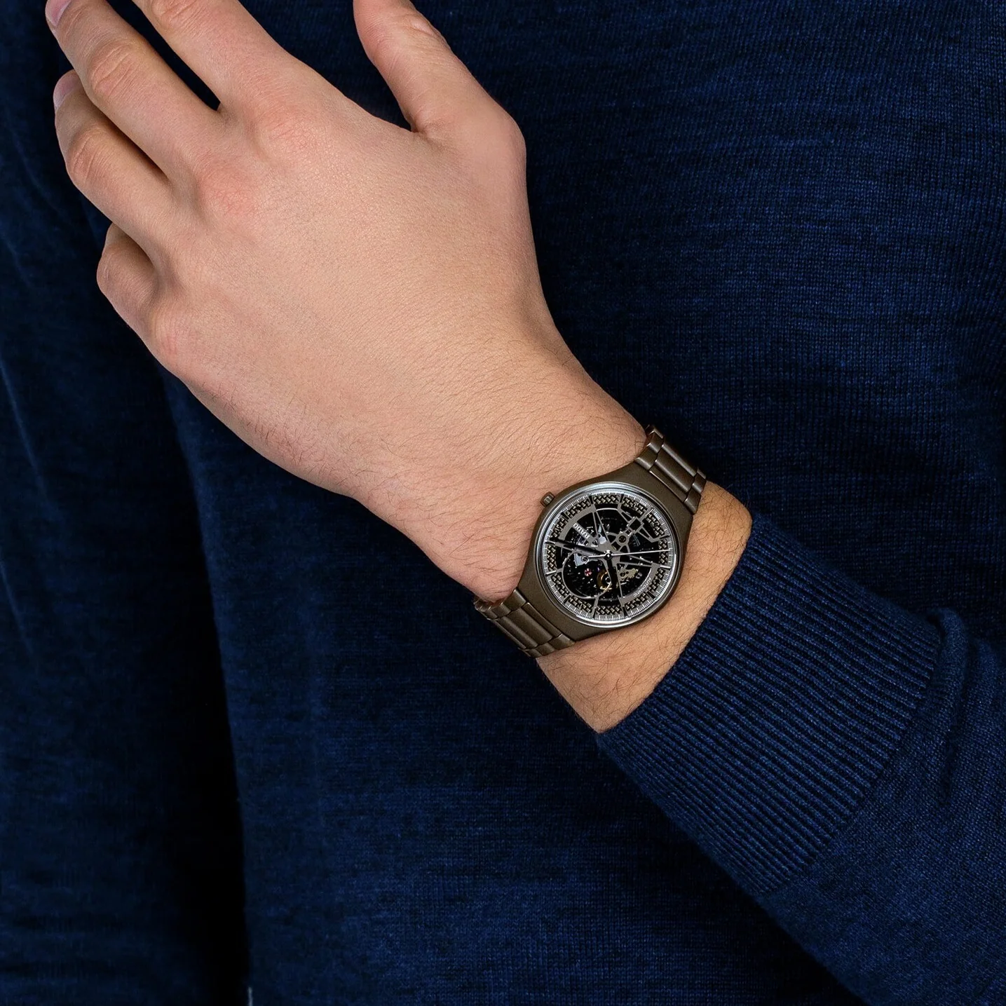 True Thinline Unisex Automatic Olive Green Dial Analog Titanium Watch R27112312 - Image 4
