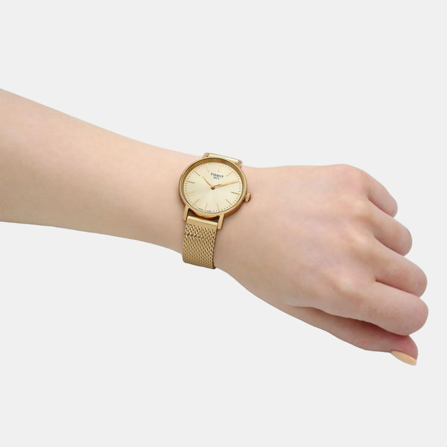 Everytime Women Quartz Champagne Dial Analog Mesh Watch T1432103302100 - Image 4