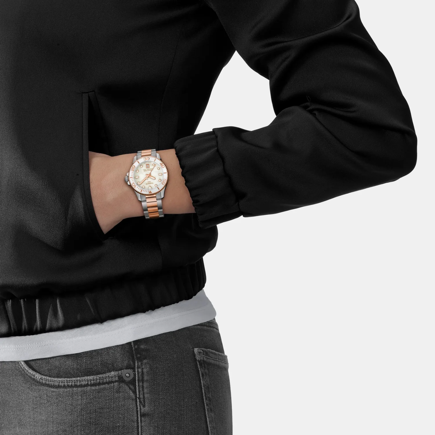 Seastar 1000 Unisex Quartz White Mother Of Pearl Dial Analog Stainless Steel Watch T1202102211100 - Image 5