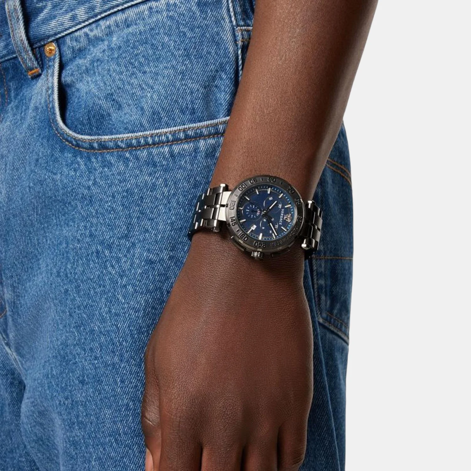 Men Quartz Blue Dial Chronograph Stainless Steel Watch VEPM00620 - Image 4