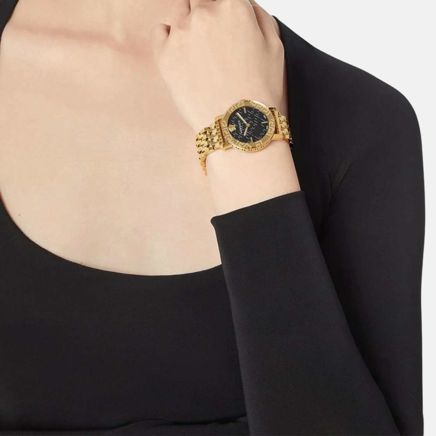 Women Quartz Black Dial Analog Stainless Steel Watch VEU300621 - Image 4